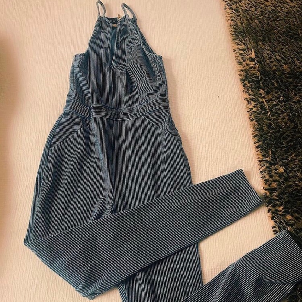 Bebe jumpsuit